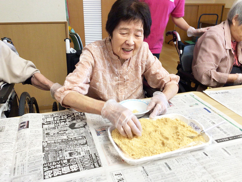 おやつレクリエーション（おはぎ）