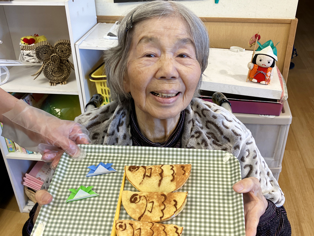 栄養士レク　こいのぼりどら焼き